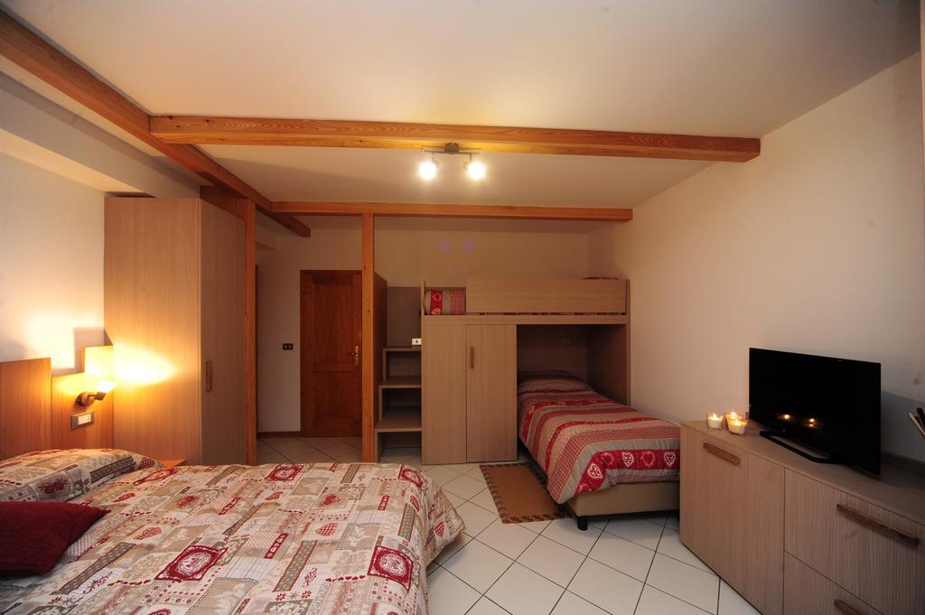 Appartamenti E Camere Veronica Cogolo Habitación foto